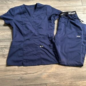 Blue Grey’s Anatomy by Barco Scrub Top Small Pant Medium